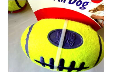 KONG Air Squeaker Football