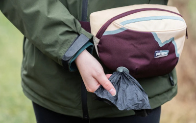 pomppa BeltBag Gürteltasche für Hundehalter, weinrot