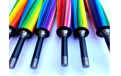 Regenbogen-Regenschirm