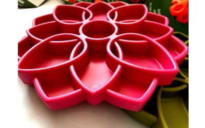 SodaPup Mandala Design eTray Futterspielzeug/Hundenapf Pink