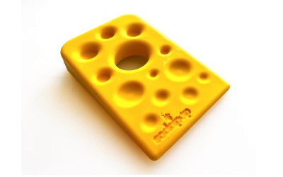 SodaPup Swiss Cheese Wedge Hundespielzeug