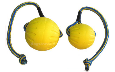 Starmark Swing n Fling Durafoam Fetch Hundeball, gelb mit Kordel